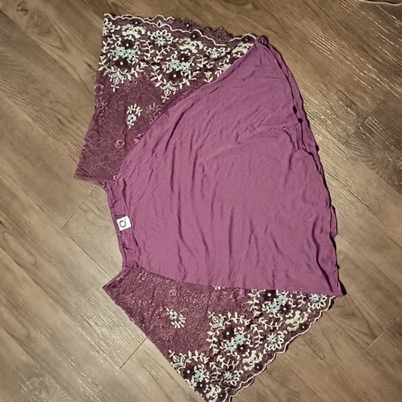 Akemi + Kin Purple Lace Sleeve Butterfly Poncho Style Top A28 - Picture 1 of 6